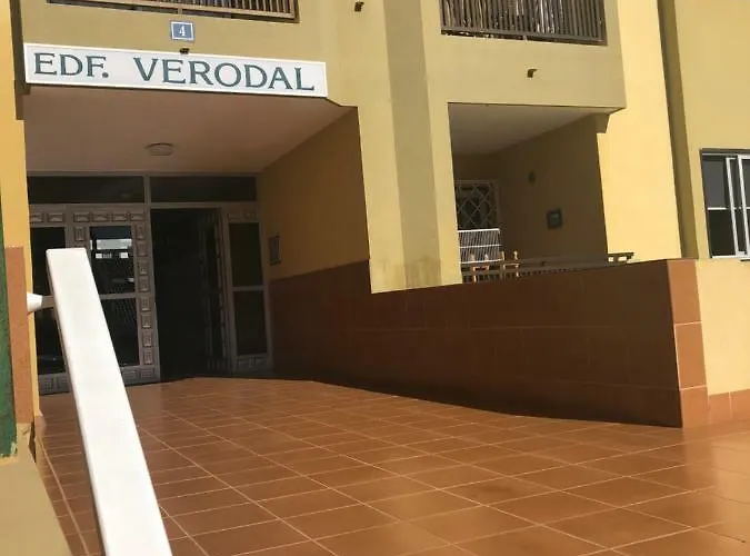 Apartment Almar Con Ac, Cristianos