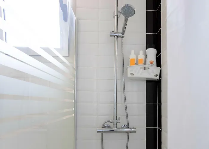 Almar Con Ac, Cristianos